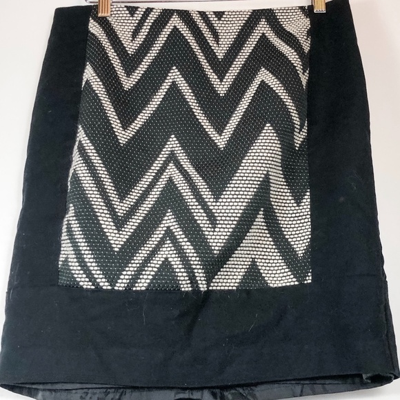 Worthington Chevron Patch Mini Skirt Black & White - Picture 1 of 6